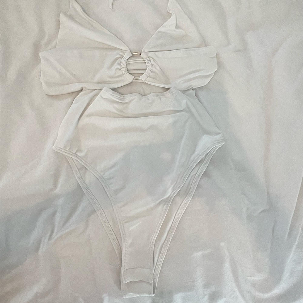 Love No More white bodysuit - Picture 2 of 4